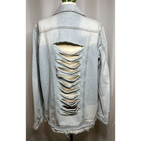 Mono B | oversized light wash denim jacket w/ distressed back NWOT R$64 Small - Picture 5 of 7
